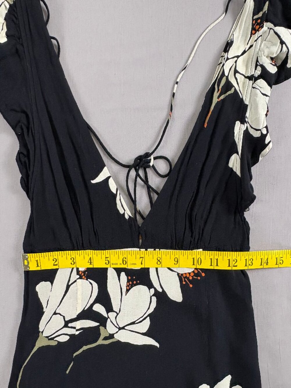Free People She’s A Waterfall Floral Midi Dress Black Ivory Open Back Size 4 - Picture 8 of 9